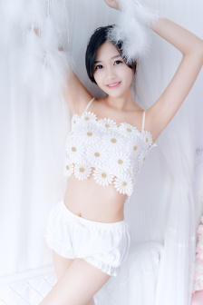 美女脱内衣18禁免费看无遮视频
